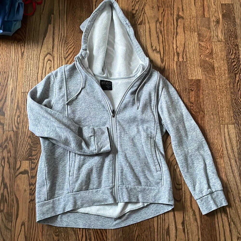 Figs Essential Hoodie-Gray